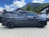 Gebraucht Mercedes V300 AMG 237 PS (174 kW) 2026 Grau Van / Kleinbus