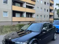Gebraucht BMW 320 150 PS (110 kW) 2000 Schwarz Limousine