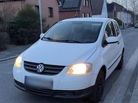 Gebraucht VW Fox Basis 55 PS (40 kW) 2005 Weiß Kleinwagen
