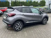 Używany Renault Captur Collection 131 KM (96 kW) 2020 Szary SUV