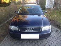 Gebraucht Audi A4 125 PS (91 kW) 1997 Blau metallic Limousine