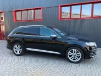 Gebraucht Audi SQ7 Sport 435 PS (319 kW) 2017 Schwarz metallic SUV