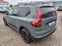 Neu Dacia Jogger Extreme 110 PS (80 kW) 2025 Grün Van / Kleinbus