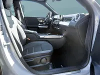 Gebraucht Mercedes GLB200 163 PS (119 kW) 2026 Grau SUV