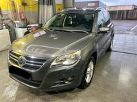 Gebraucht VW Tiguan Team 170 PS (125 kW) 2010 Grau SUV