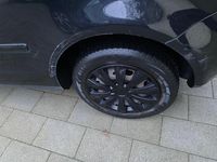 Gebraucht VW Polo 65 PS (47 kW) 2005 Schwarz Kleinwagen