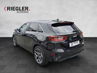 Neu Kia Ceed Spirit 140 PS (102 kW) 2025 Schwarz Kleinwagen