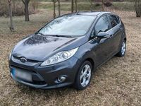 Gebraucht Ford Fiesta 80 PS (58 kW) 2009 Grau Kleinwagen