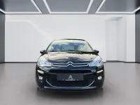 Gebraucht Citroën C3 SELECTION 82 PS (60 kW) 2015 Schwarz Kleinwagen