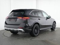 Gebraucht Mercedes GLC220 AMG 197 PS (144 kW) 2024 Lack obsidianschwarz SUV
