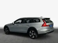 Gebraucht Volvo V60 CC Plus 197 PS (144 kW) 2024 Grau Kombi