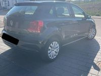 Gebraucht VW Polo 70 PS (51 kW) 2013 Schwarz Kleinwagen