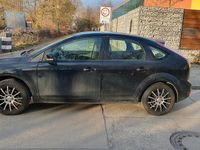 Gebraucht Ford Focus 100 PS (73 kW) 2011 Schwarz Limousine