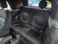 Second-hand Mini Cooper 136 CP (100 kW) 2017 Alb Hatchback