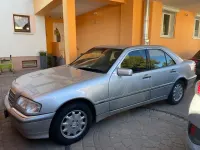 Gebraucht Mercedes C240 Elegance 170 PS (125 kW) 1999 Silber Limousine