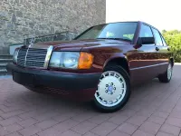 Gebraucht Mercedes 190 109 PS (80 kW) 1990 Andere farben Limousine