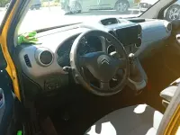 Gebraucht Citroën Berlingo 98 PS (72 kW) 2011 Gelb Van / Kleinbus