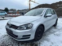 Second-hand VW Golf VII Trendline 110 CP (80 kW) 2017 Argintiu