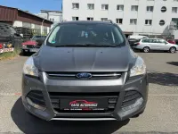 Gebraucht Ford Kuga Trend 140 PS (102 kW) 2014 Braun SUV