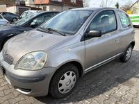 Gebraucht Toyota Yaris 65 PS (47 kW) 2005 Silber Kleinwagen