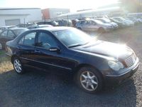 Gebraucht Mercedes C240 Elegance 170 PS (125 kW) 2002 Blau Limousine