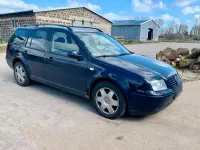 Occasion VW Bora Highline 116 ch (85 kW) 2004 Bleue Break