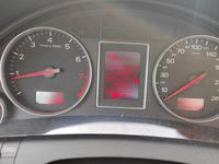 Gebraucht Audi A4 130 PS (95 kW) 2003 Silber Limousine