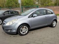 Gebraucht Opel Corsa Innovation 80 PS (58 kW) 2010 Lichtsilber m2 Kleinwagen