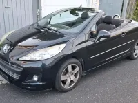 Gebraucht Peugeot 207 CC 156 PS (114 kW) 2011 Schwarz Cabrio