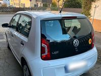 Gebraucht VW up! 60 PS (44 kW) 2015 Weiß Kleinwagen