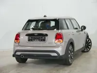 Gebraucht Mini Cooper Classic 136 PS (100 kW) 2021 Rooftop grey metallic Kleinwagen