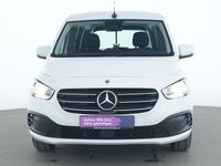 Gebraucht Mercedes T180 131 PS (96 kW) 2024 Arktikweiss Van / Kleinbus