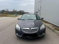 Usado Opel Insignia 140 HP (102 kW) 2008 Cinzento Sedan