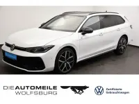 Gebraucht VW Passat R-line 265 PS (194 kW) 2025 Oryxweiß perlmutteffekt (metallic) Kombi