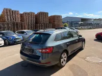 Gebraucht Skoda Superb Style 179 PS (131 kW) 2016 Grau Kombi