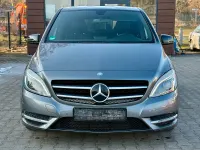 Gebraucht Mercedes B180 109 PS (80 kW) 2014 Grau Van / Kleinbus