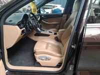 Gebraucht Porsche Macan 245 PS (180 kW) 2021 Braun SUV