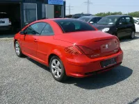 Gebraucht Peugeot 307 CC 109 PS (80 kW) 2009 Rot Cabrio