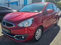 Gebraucht Mitsubishi Space Star Edition 80 PS (58 kW) 2018 Rot Limousine