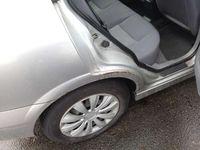 gebraucht Nissan Almera 1.5 Klima, elektr. Fensterheber, Radio, TÜV