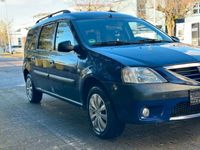 gebraucht Dacia Logan 1,6 Benzin/klima/fahrbereit/ Tüv 02/2025