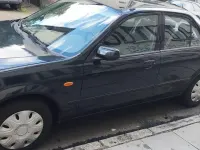 Gebraucht Mazda 323 95 PS (69 kW) 2001 Blau Limousine