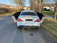 Gebraucht Mercedes CLA180 122 PS (89 kW) 2016 Weiß Limousine