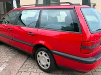 Gebraucht VW Passat 90 PS (66 kW) 1995 Rot Kombi