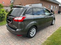 gebraucht Ford Grand C-Max Titanium, Navi, PDC, AHK