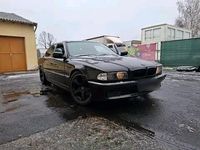 Second-hand BMW 740 286 CP (210 kW) 1995 Negru Berlinǎ