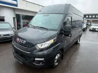 Gebraucht Iveco Daily 179 PS (131 kW) 2020 Schwarz Van / Kleinbus