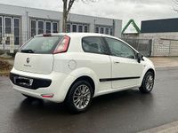 Gebraucht Fiat Punto Evo 69 PS (50 kW) 2011 Weiß Kleinwagen