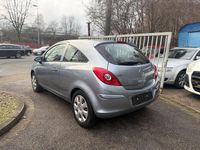 Używany Opel Corsa Edition 60 KM (44 kW) 2009 Srebrny Hatchback