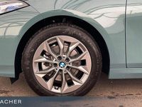 Gebraucht BMW 120 163 PS (119 kW) 2025 Cape york grün metallic Kleinwagen